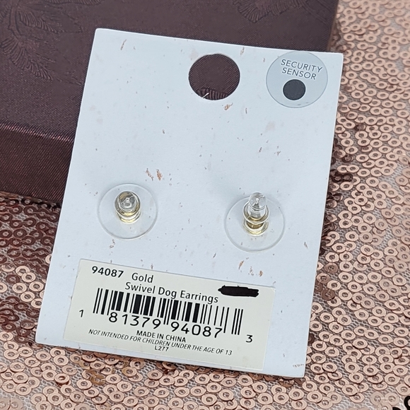 Pippa & rawls gold swivel dog earrings NWT - Picture 4 of 6